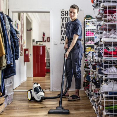 Пылесос Karcher VC 3 Floor