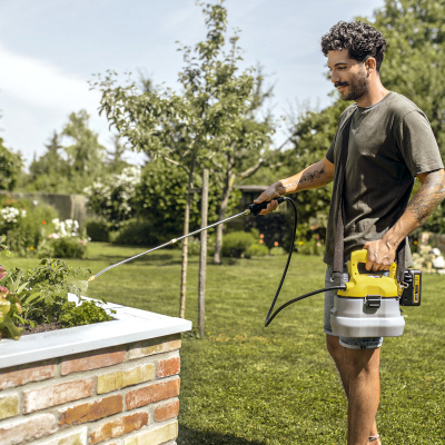 Аккумуляторный опрыскиватель Karcher PSU 4-18