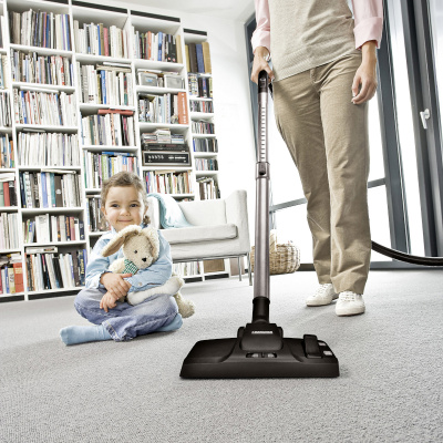 Пылесос Karcher VC 3 Floor
